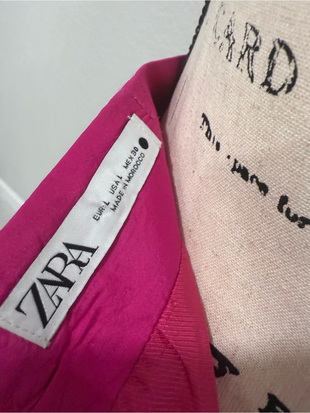 Zara Hot Pink Midi Pencil Skirt - Picture 6 of 6